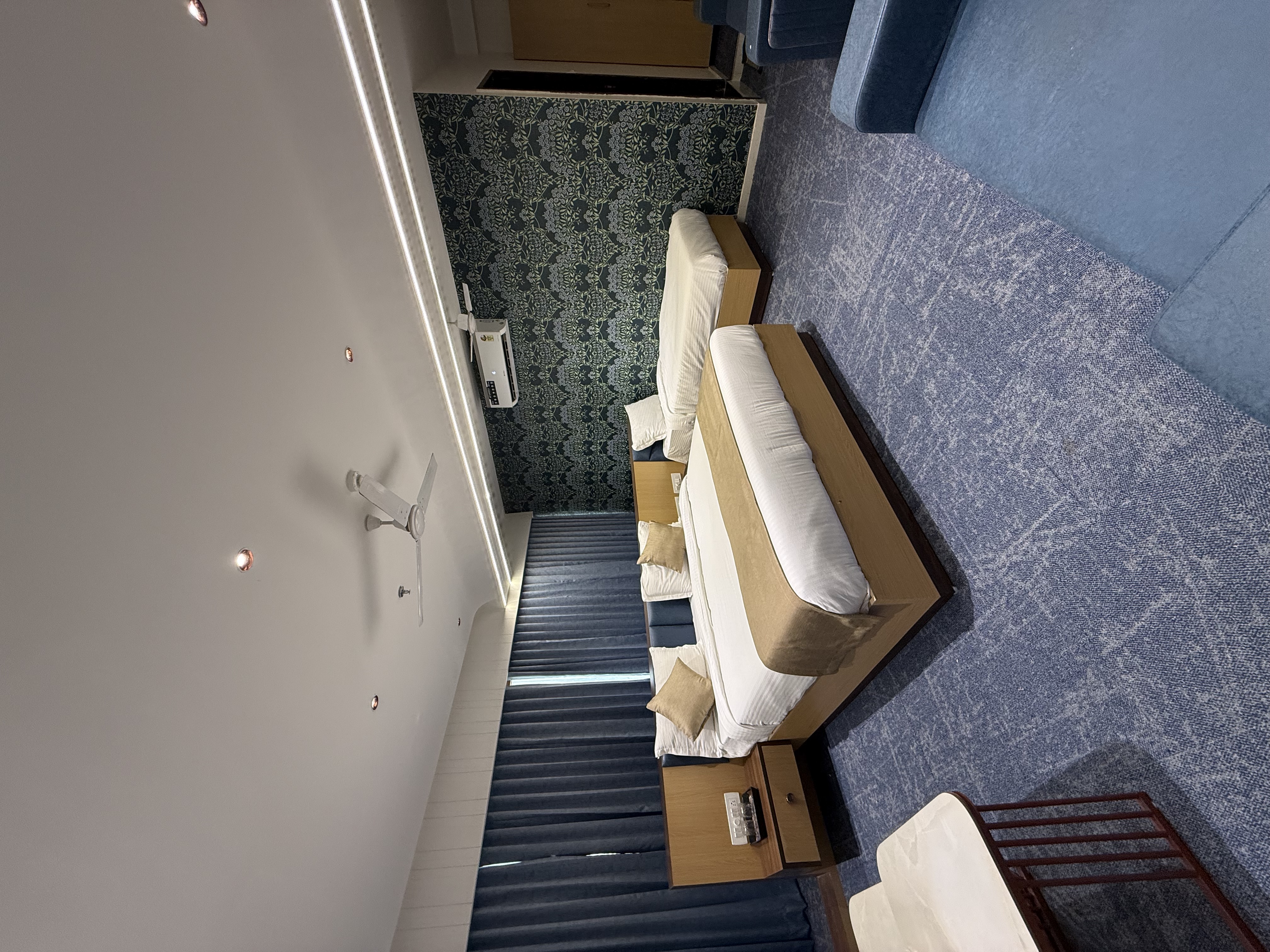 Suite interior
