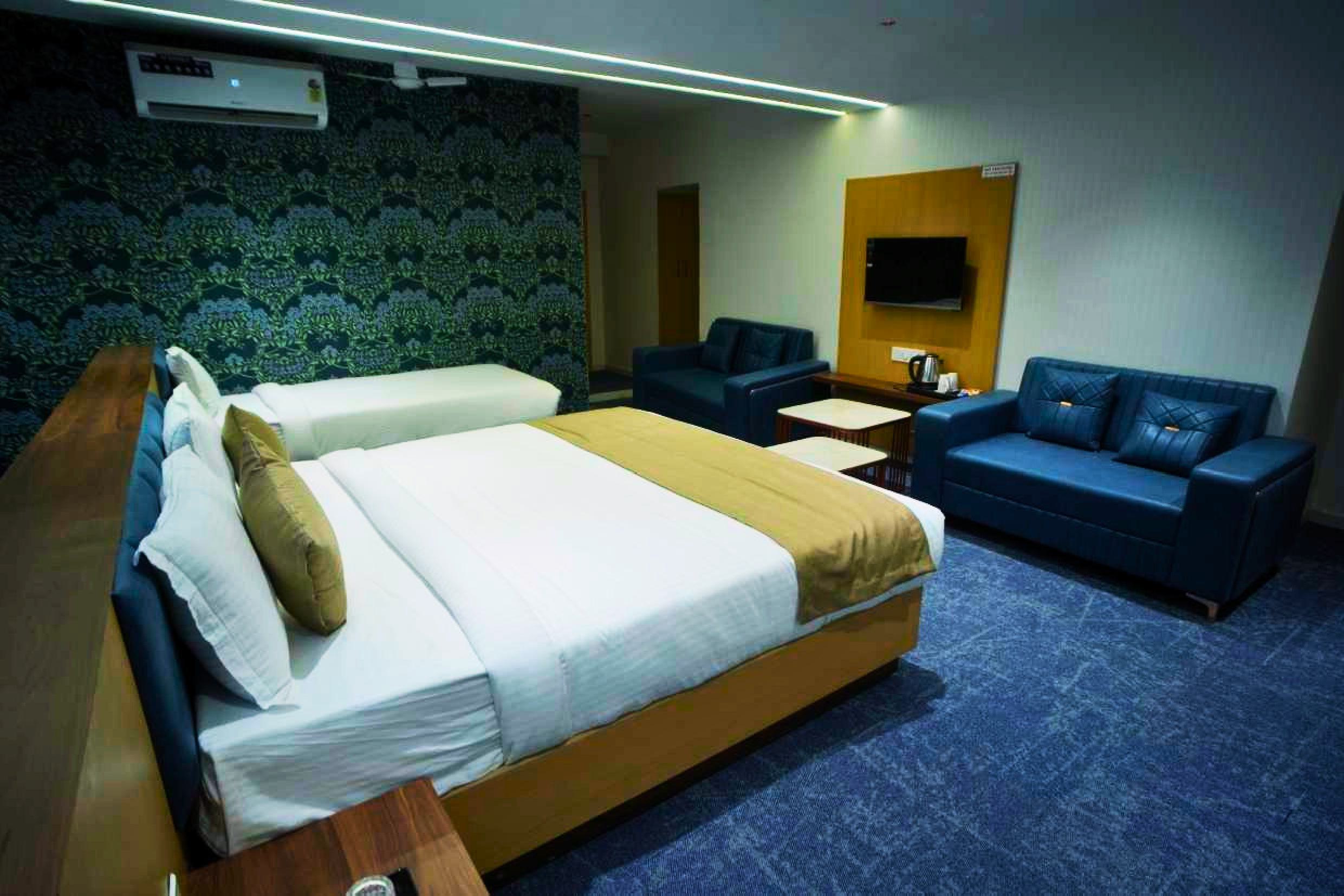 Family Suite 1