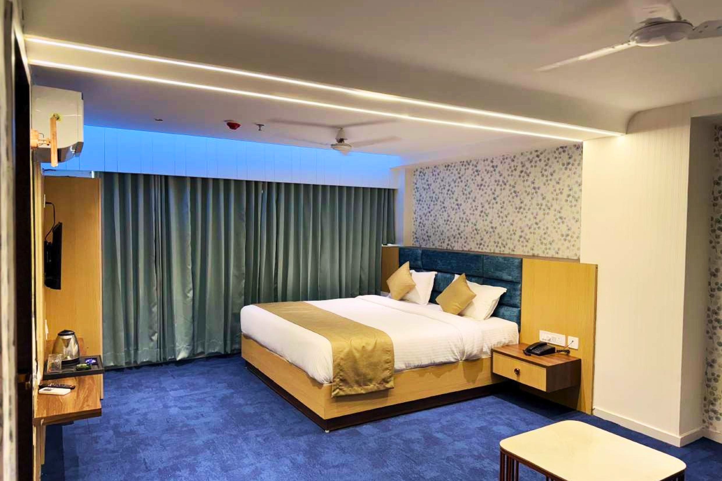 Super Deluxe Room